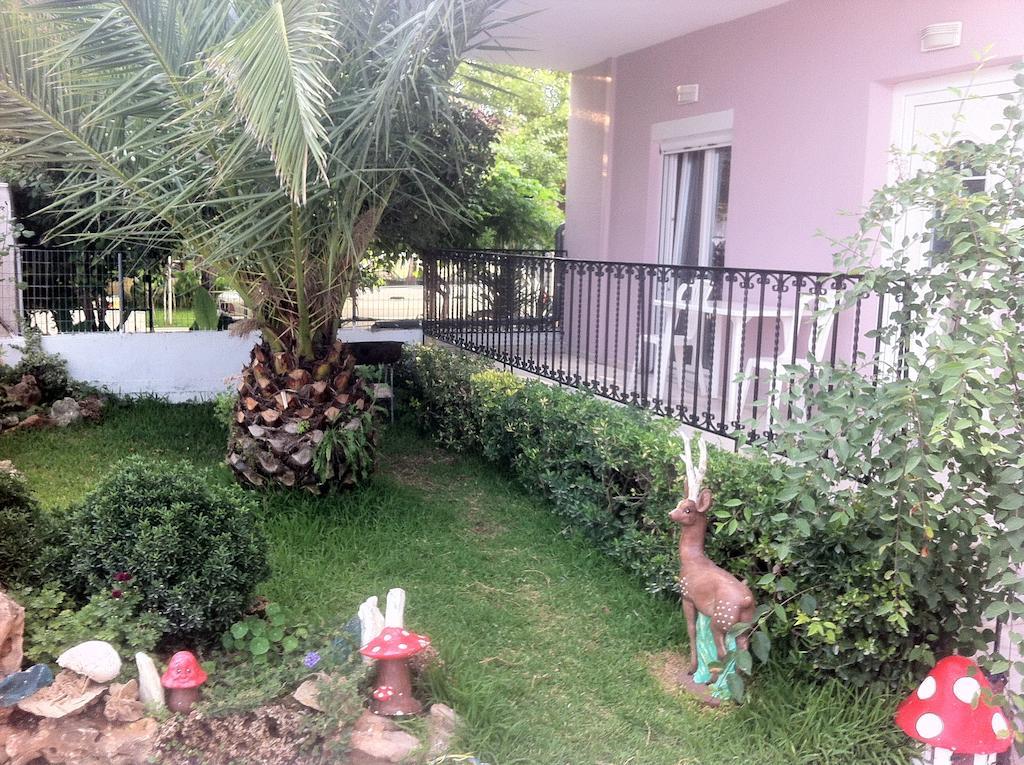 Amaryllis Studios Asproválta Ngoại thất bức ảnh