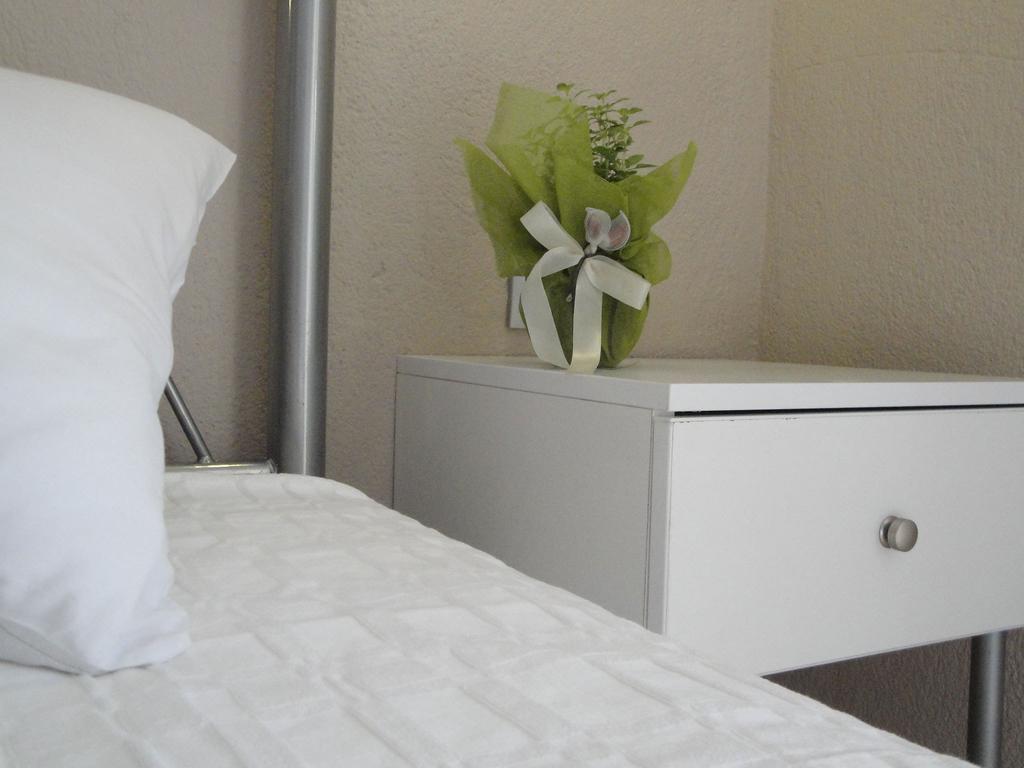 Amaryllis Studios Asproválta Phòng bức ảnh